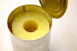 ananas w puszce