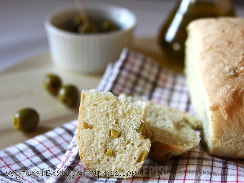 ciabata z oliwkami