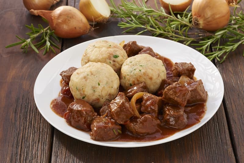 gulasz z dziczyzny