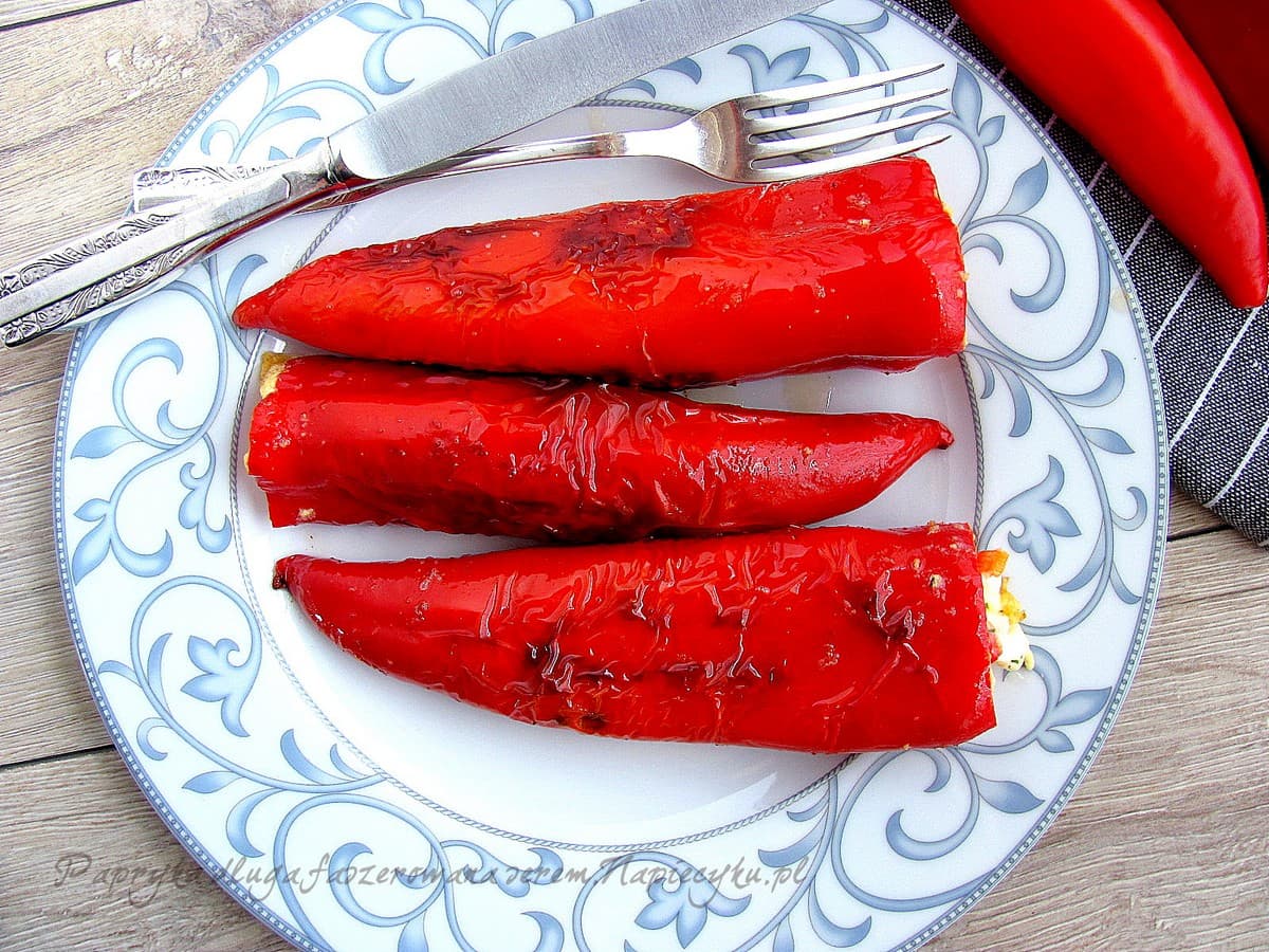 papryka faszerowana serem