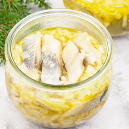 płaty śledziowe w oleju