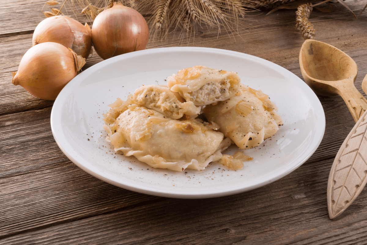 Porcja pierogów ruskich