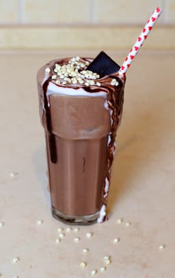 Shake o smaku czekoladowym duży