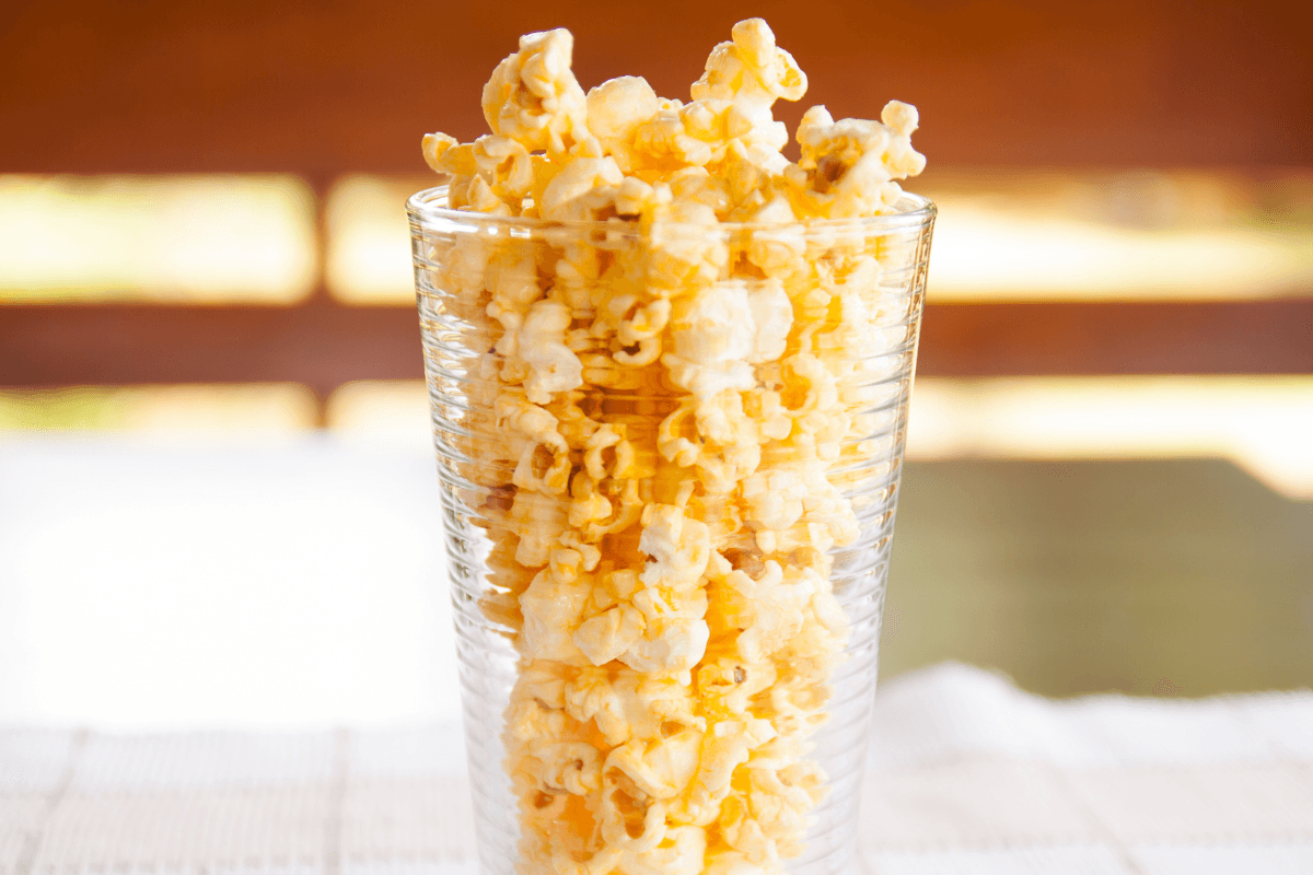 Szklanka popcornu