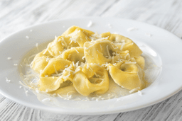 tortellini z nadzieniem z ricotty