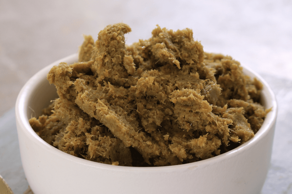 żółta pasta curry